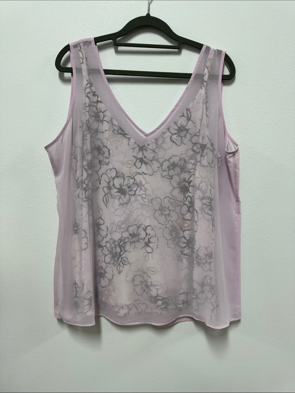 White House Black Market Lavender Sheer Floral V-Neck Tank With Floral Camisole